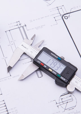 米兰控股专业团队