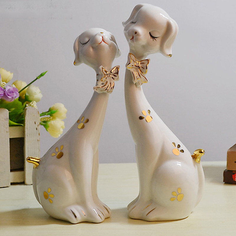 “哭哭马”成货架C位！杭州年货市场一派火红这些新款卖爆