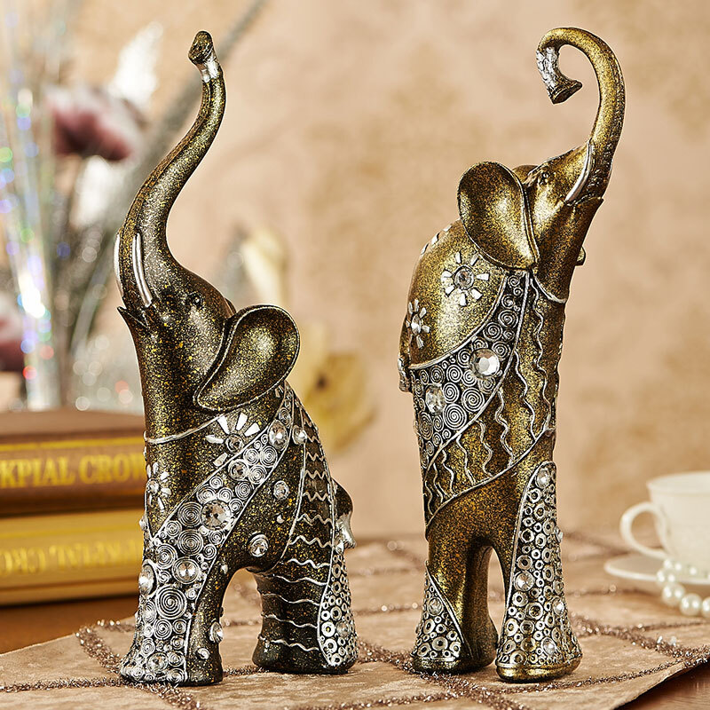 远见·商业热点观察丨从线下体验到线上爆款：博物馆文创IP经济的数字进化论